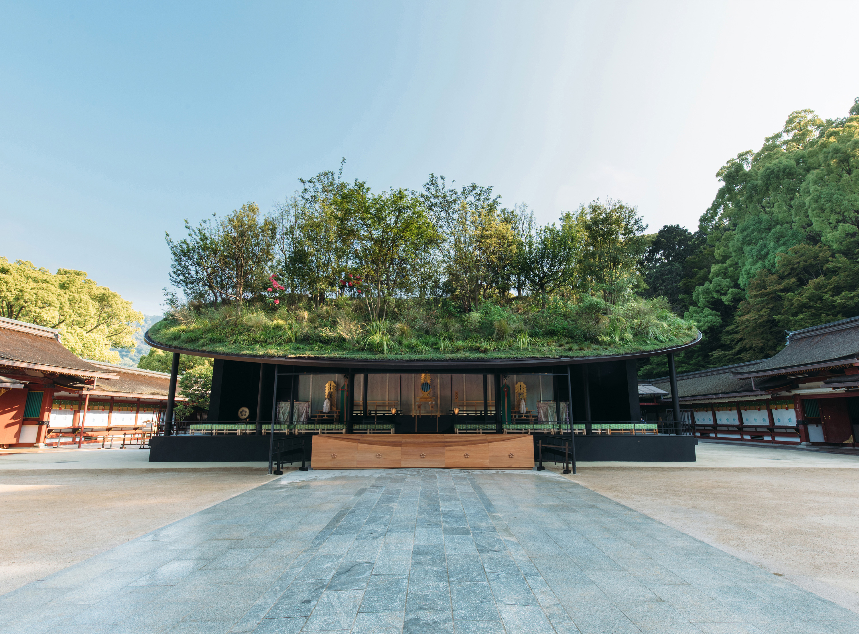 Temporary hall to replace the honden as it undergoes restoration